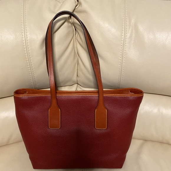 Dooney & Bourke Wine Leather Double Pocket Tote - Picture 4 of 10